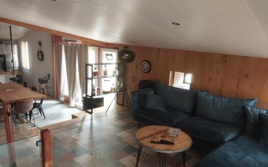 Maison de village belle prestations