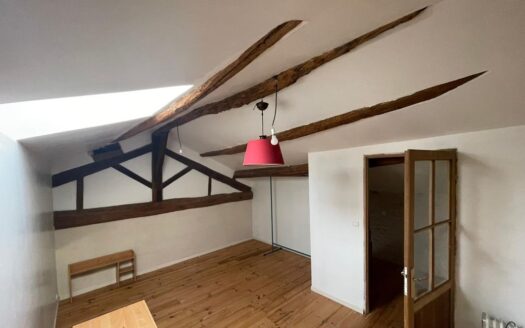 Maison 2 pièces + 2 pièces a rénover