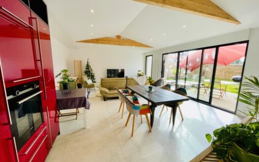 IDEAL FAMILLE,CHARMANT PLAIN PIED  SUR CLISSON