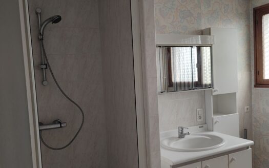 Idéal couple/famille – Appartement F3 lumineux avec vue dégagée – Montluçon (03100)