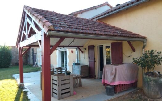 Maison à vendre sur Payre