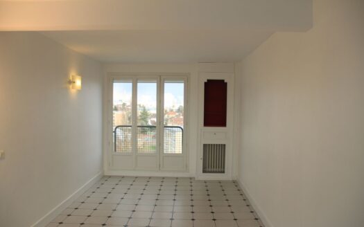 65m² lumineux, Vue dégagée sur l’Ouest Parisien