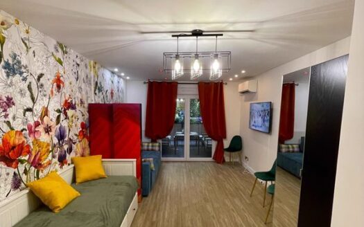 Appartement sans vis-à-vis, 37 m²+ Terrasse/jardin 17 m²+Garage+Cave