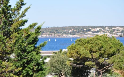 Appartement 2 pièces – vue étang Thau