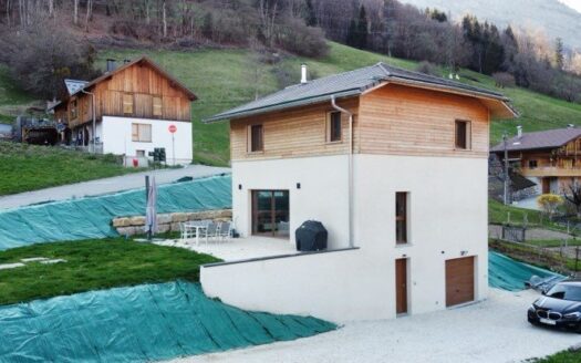 Maison coup de cœur individuelle de 108m2 au cœur des Aravis entièrement aménagée
