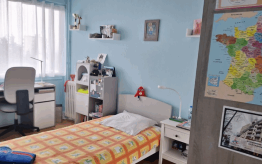 Appartement avec balcons, parking et cave – Résidence calme et familiale