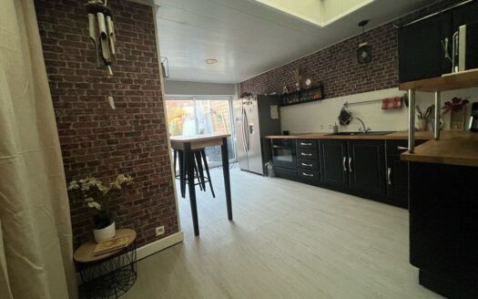 Maison 4 chambres avec jardin et garage
