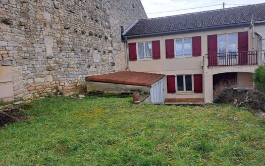 Maison 4 piéces