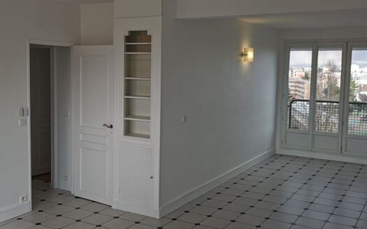 65m² lumineux, Vue dégagée sur l’Ouest Parisien