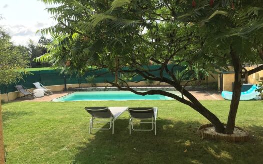 Maison 3 chambres avec Piscine et jardin arboré à GAILLAC