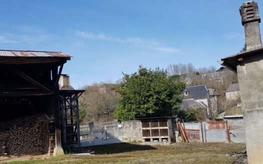 Maison de village en pierre