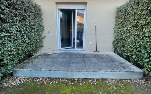 Studio à vendre pàp 2015