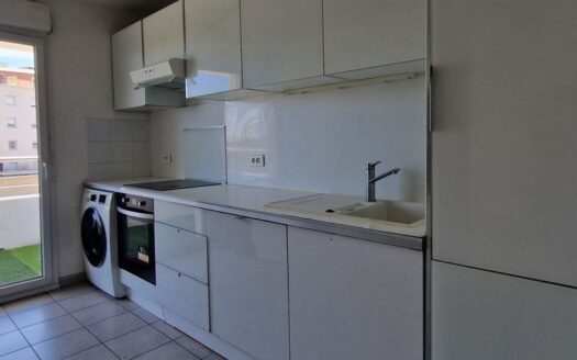 Spacieux T3 avec Terrasse et Box – Résidence Sécurisée Villa Christine – Marseille 15e