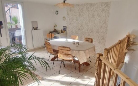 Particulier vend Maison jumelé 80 m² 06410 BIOT