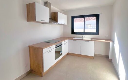 IDEAL FAMILLE,CHARMANTE MAISON NEUVE