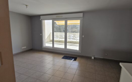 Appartement T4 + parking