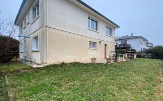 À saisir, grosse baisse de prix ! !  Magnifique maison 8 pièces 170 m²