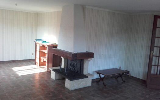 À vendre – Maison de 90 m² avec sous-sol, terrasse et garage aux Noës-près-Troyes