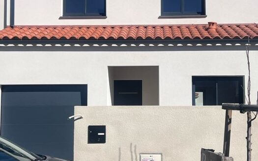 IDEAL FAMILLE,CHARMANTE MAISON NEUVE