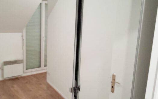 Duplex T3 lumineux avec parking privé