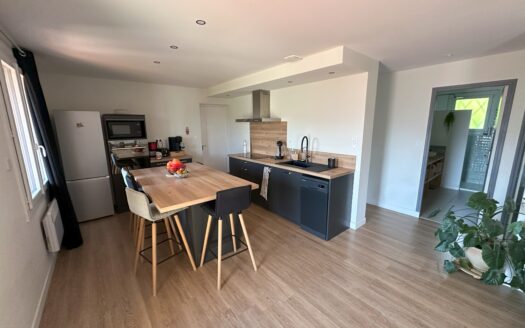 Maison lumineuse et moderne à Capendu : À ne pas manquer !