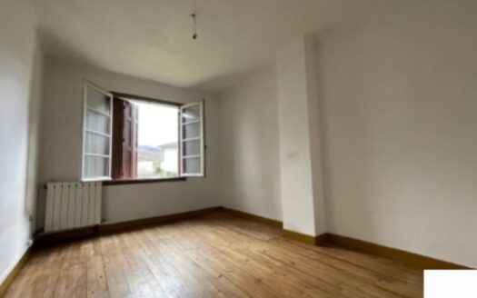 maison non mitoyenne 104 m2
