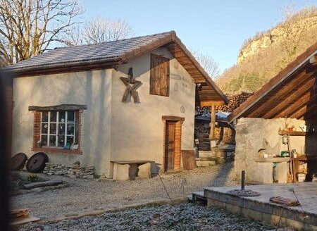 Maison d’exception indépendante en pierres