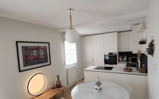 A vendre- Appartement T3 rénové quartier Arsenal-Redon/ Mabilais (Rennes)