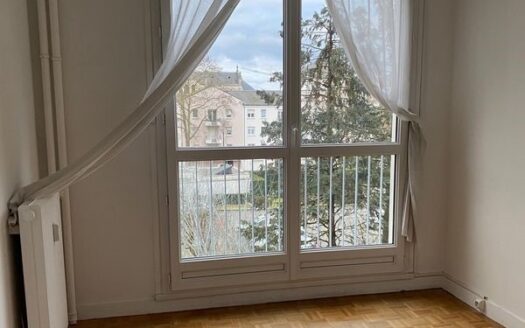 Appartement 5 pièces St Marceau 45100 Orléans