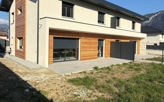 Maison 5 pièces 117m2