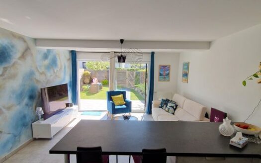 Appartement 4 pieces 80 m2 + jardin 64 m2