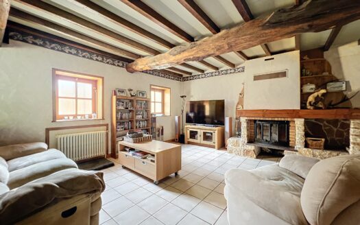 Maison, authenticité et calme, situation idéale