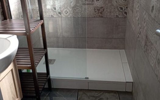 Vend appartement refait à neuf
