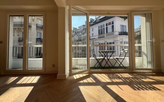 Rue Laugier – 2 chambres – Ensoleillé