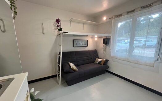 Studio 13 m2 Cannes bord de mer