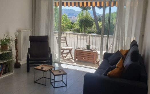 Particulier vend spacieux appartement 5 pièces – 102 m² – Vue dégagée, calme absolu