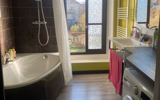 Appartement T2 avec jardin, cave et grenier à Corbeil-Essonnes – Idéal premier achat