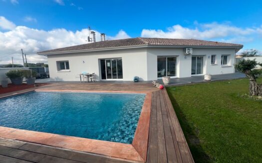 Maison spacieuse de standing Izon