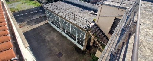 T6 – terrasses + ateliers & dependances