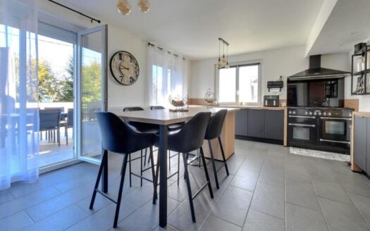 Maison avec appartement indépendant