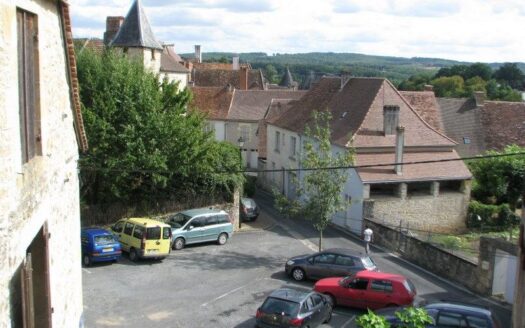 Maison de ville à restaurer