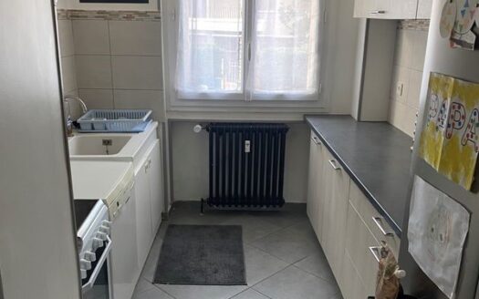 Appartement 4 pièces proche du centre ville