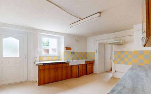 Duplex avec Garage – A rénover – 9 minutes de Besançon