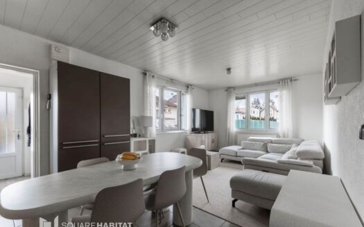 Appartement de 4 pièces dans une maison