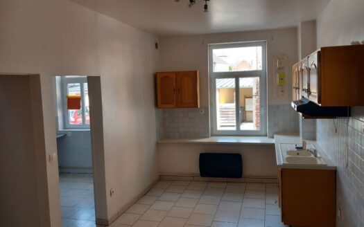 Maison de ville 85 m² – 126 000 € (prix à débattre)
