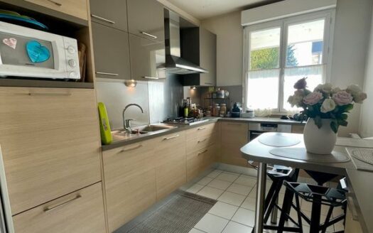 Appartement – 79m² – 3 pièces – terrasse – jardin – parking