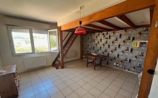 Studio en duplex à laverune 10 mn de montpellier