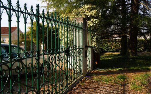 255 m² habitables, CONSTRUCTIBLE 1 459 m²