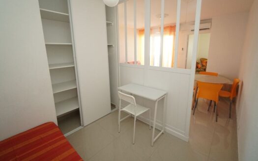 Appartement 2 pièces 46m² refait à neuf face au port de l’Amirauté Ajaccio
