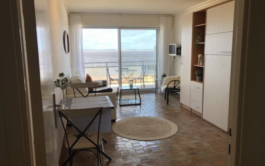APPARTEMENT 2 PIECES DE 36m² AVEC VUE MER IMPRENABLE